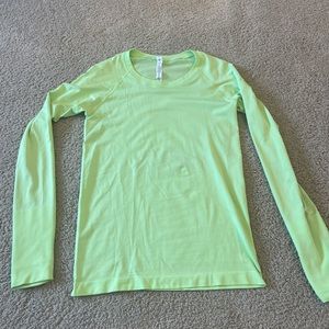 Lululemon Longsleeve Swiftly Tech